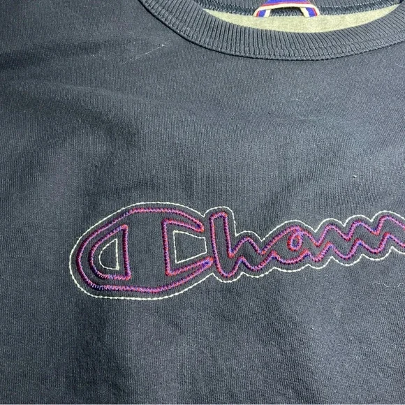 Men’s 2XL navy blue Champion sweatshirt - Picture 2 of 7